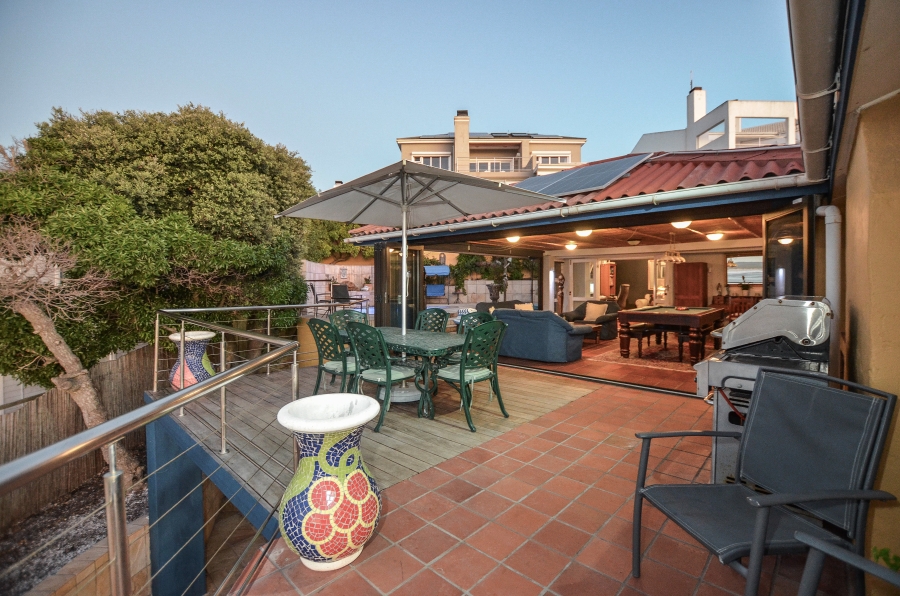 3 Bedroom Property for Sale in Yzerfontein Western Cape